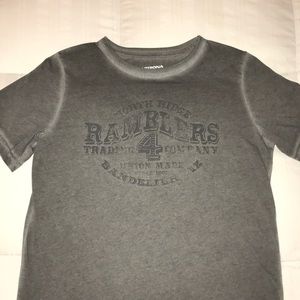 Arizona Jean Company boys shirt large.